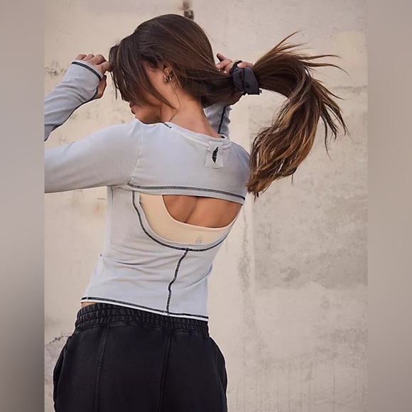 Free People Movement New Flow Tight Layer Top Medium - Picture 2 of 11